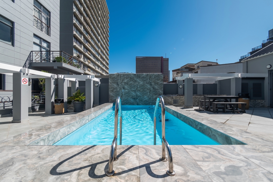 1 Bedroom Property for Sale in Cape Town City Centre Western Cape